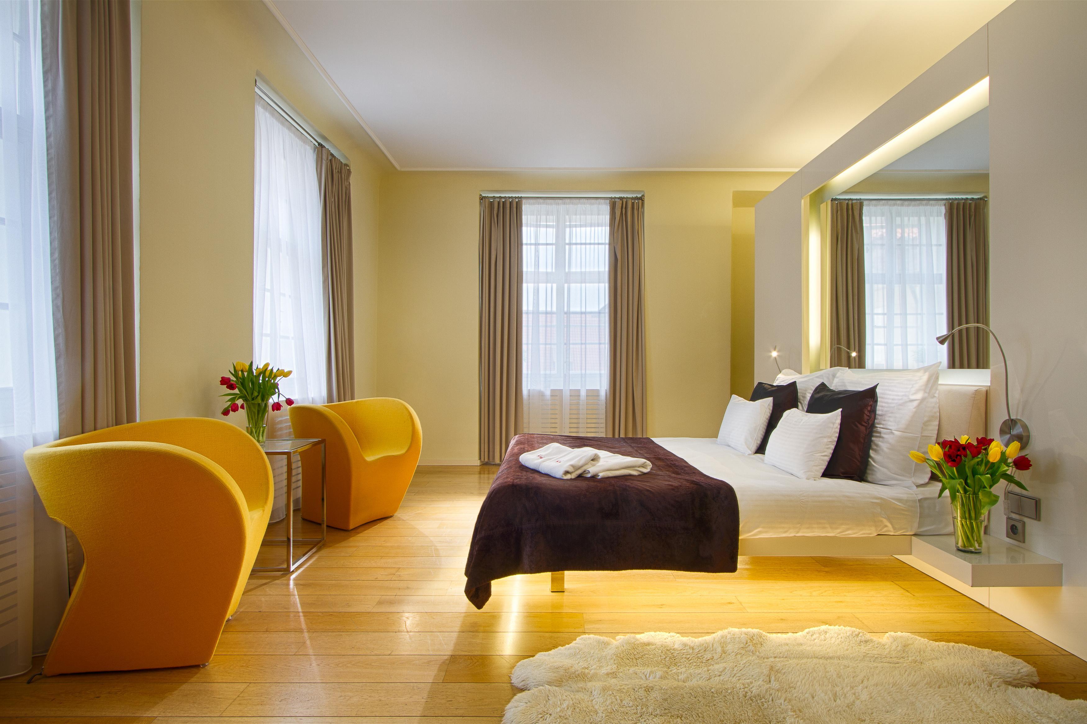 Three Storks Hotell 5*