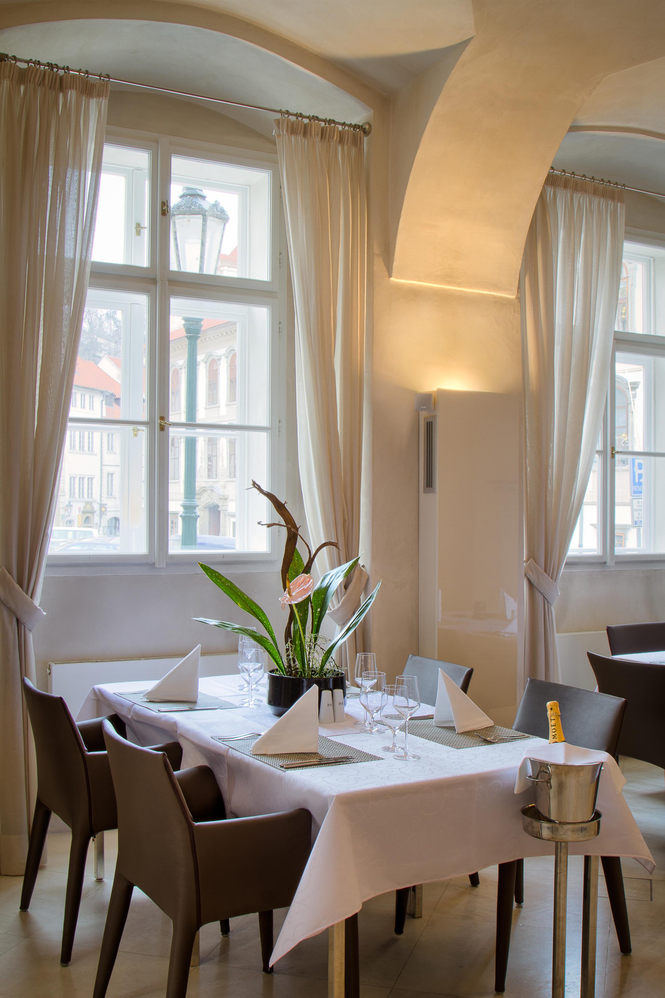 Hotell Three Storks Prag