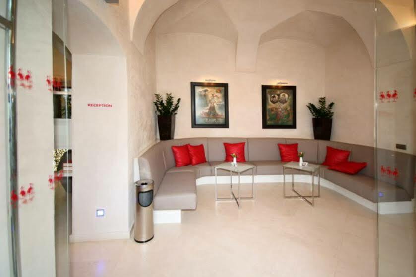 Hotell Three Storks